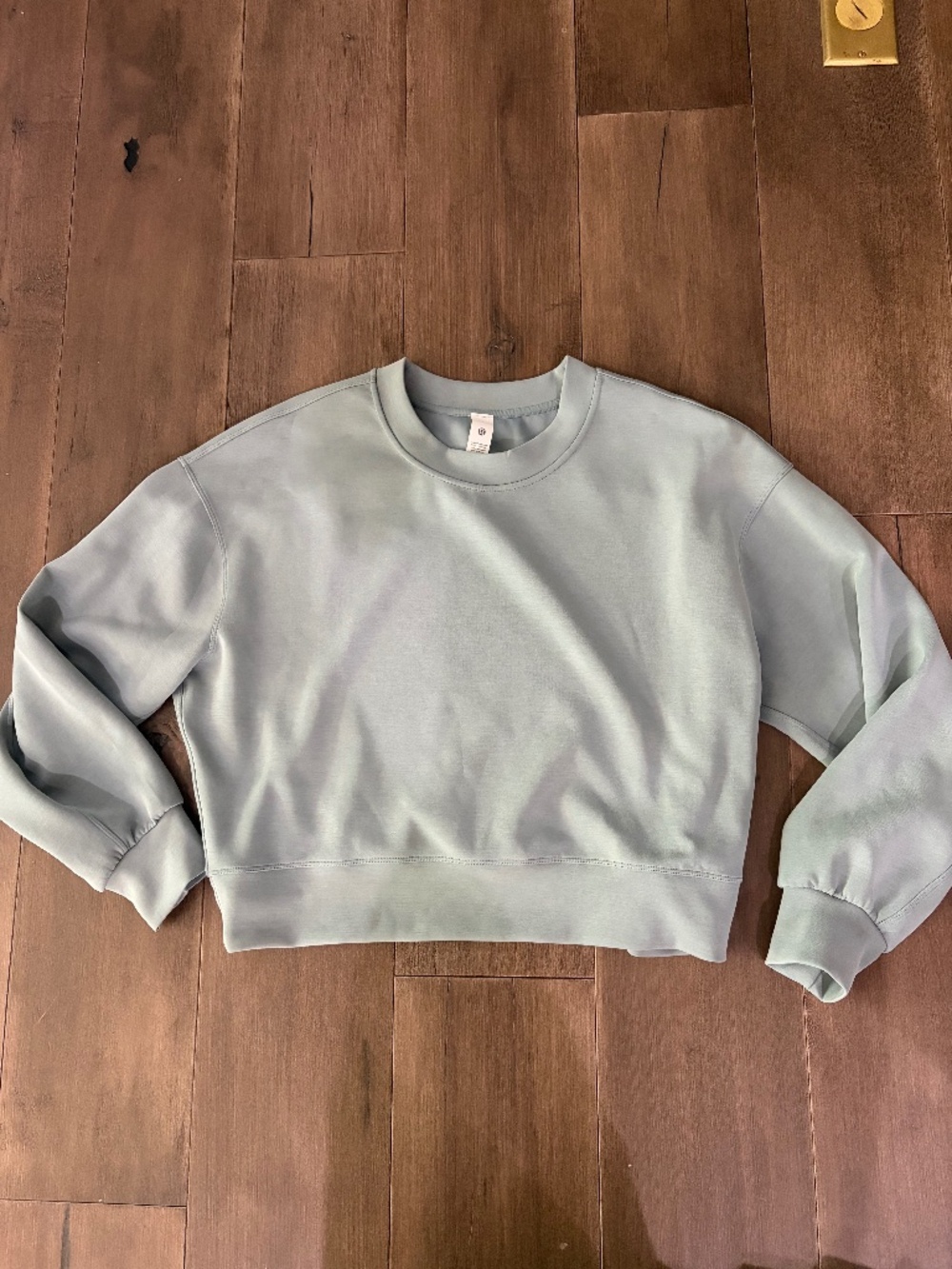 Lululemon Softstreme Perfectly Oversized Cropped Crew Crater Blue Size 2